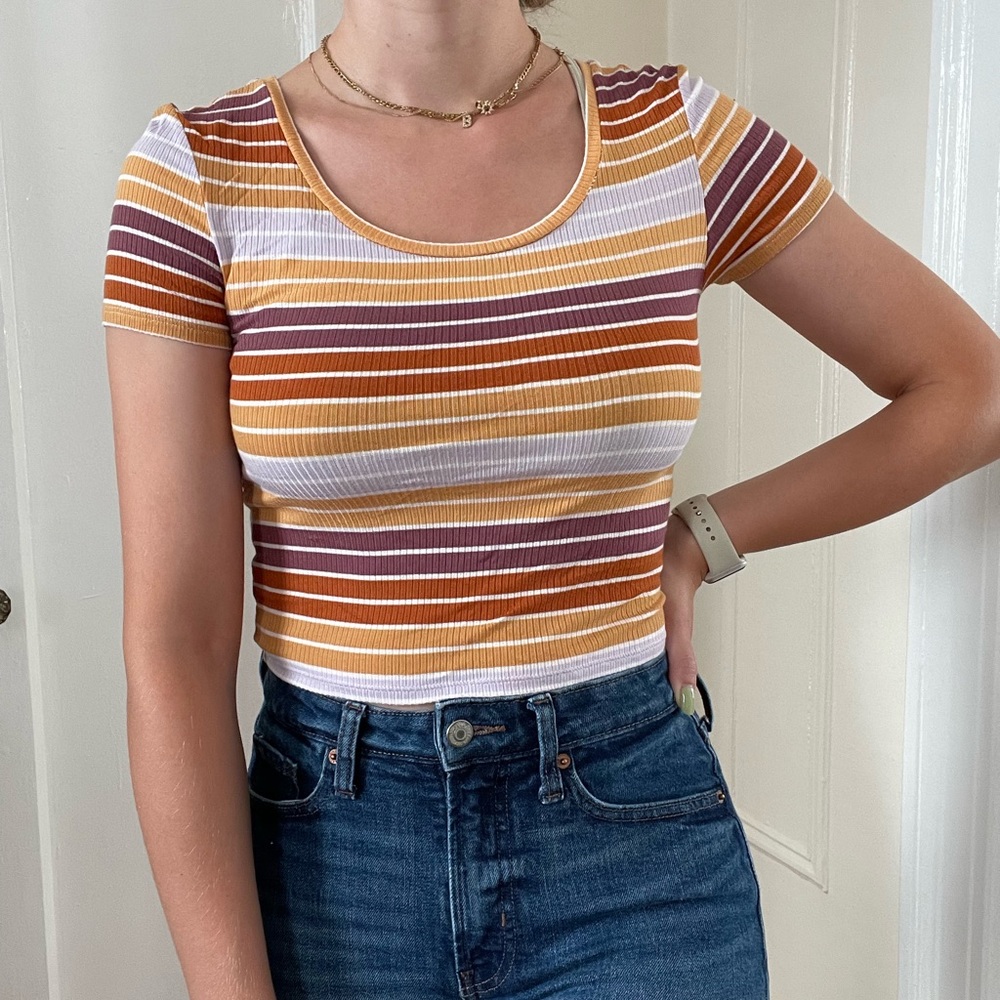 American Eagle, slightly cropped, size xs, worn once